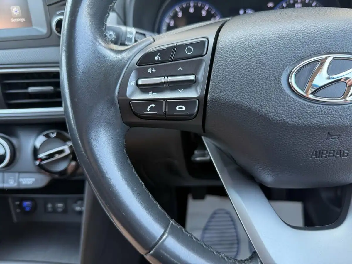 2020-hyundai-kona-10-t-gdi-se-big-25
