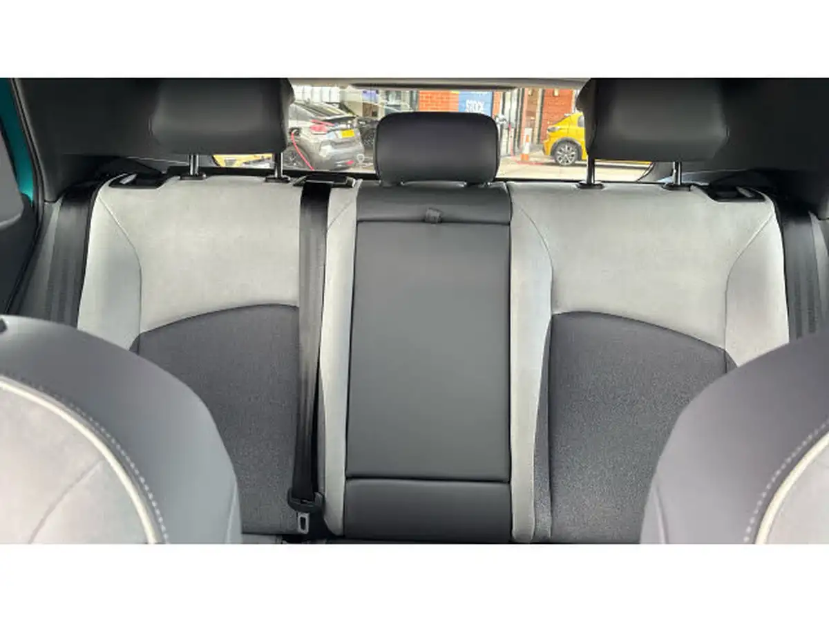 2022-volkswagen-id3-e-family-204ps-performance-big-14