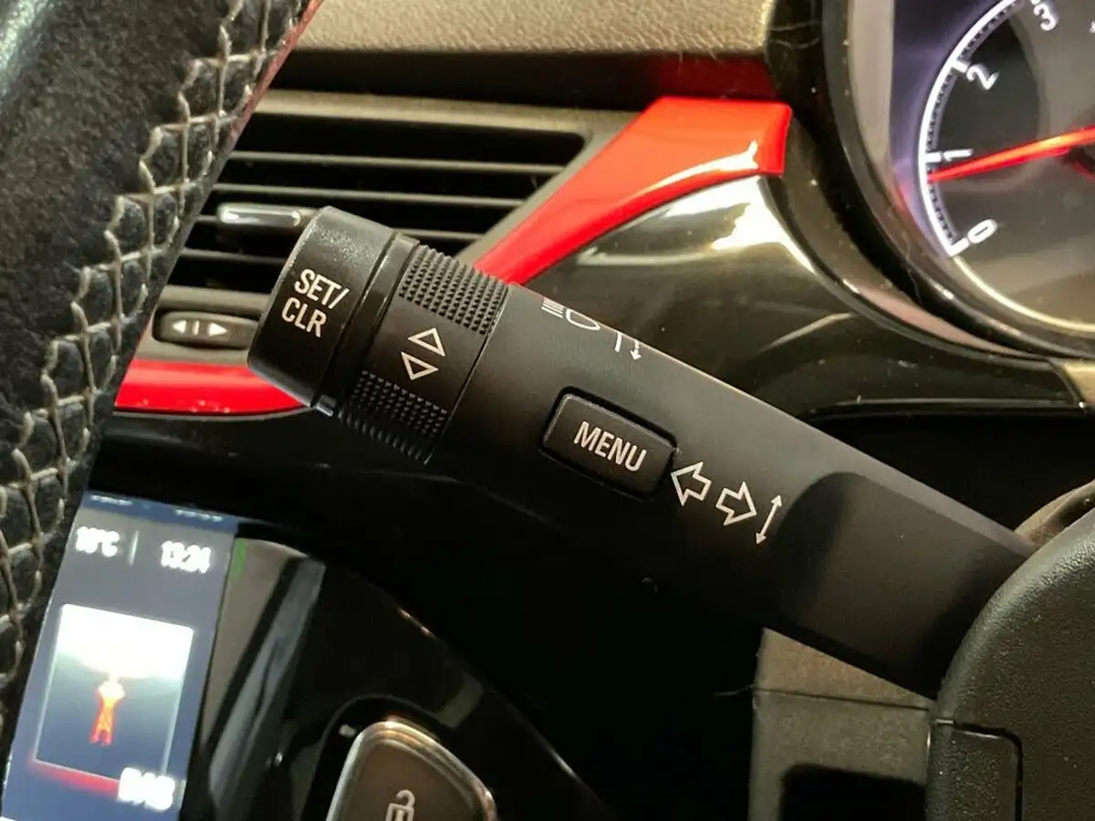 2019-vauxhall-corsa-14i-sri-vx-line-nav-black-90ps-5d-big-34