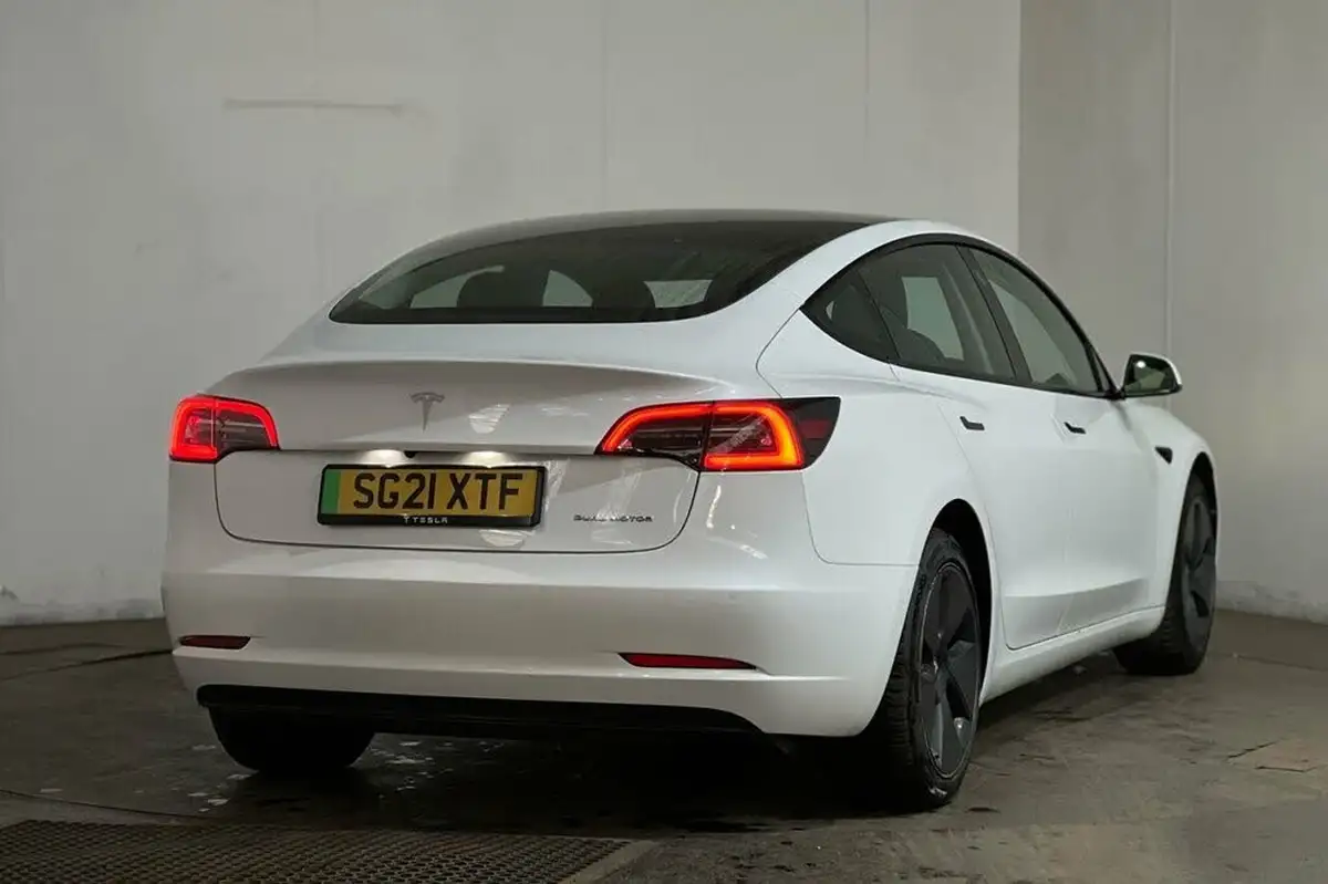 2021-tesla-model-3-e-long-range-4x4-big-18