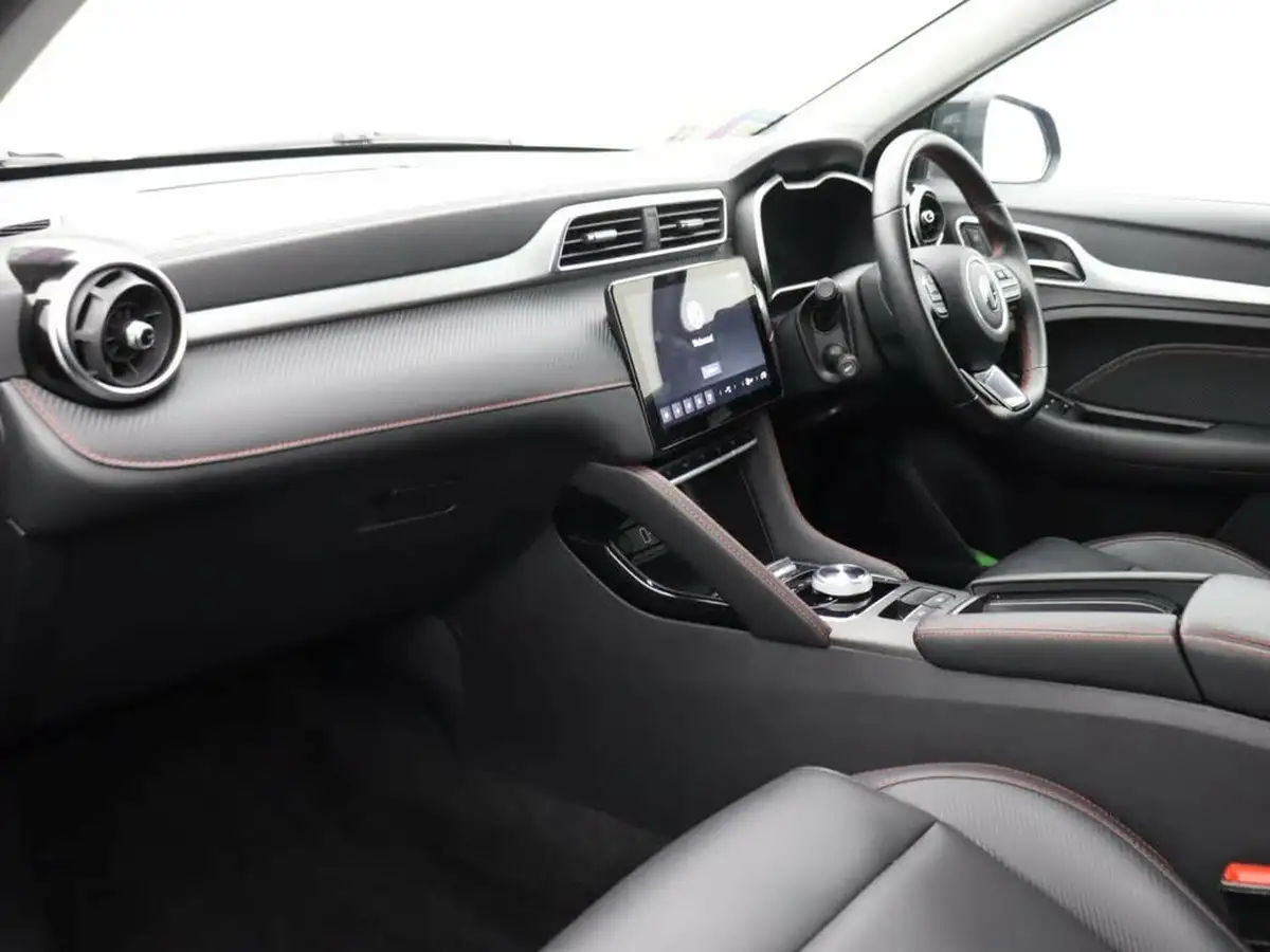 2024-mg-zs-suv-e-trophy-connect-ev-176ps-big-7