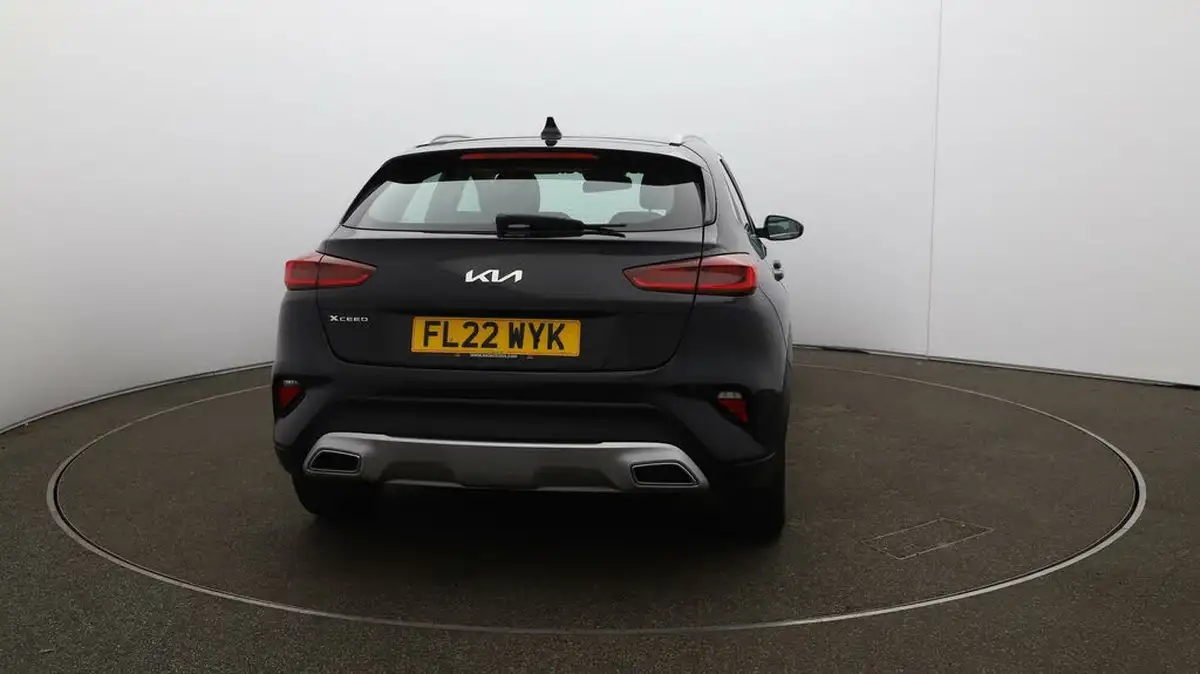2022-kia-xceed-10-t-gdi-2-big-48