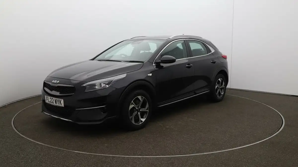 2022-kia-xceed-10-t-gdi-2-big-3