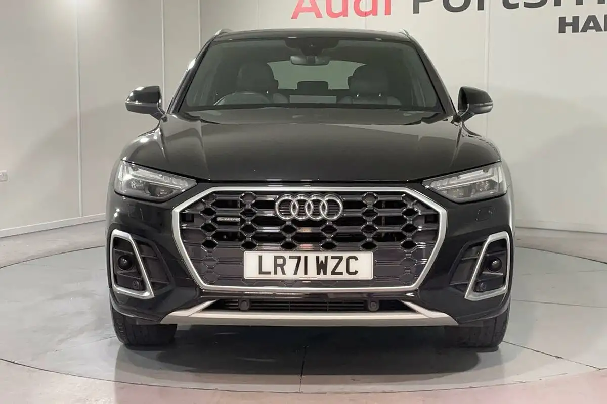 2021-audi-q5-20-50-tfsi-e-s-line-station-wagon-big-8