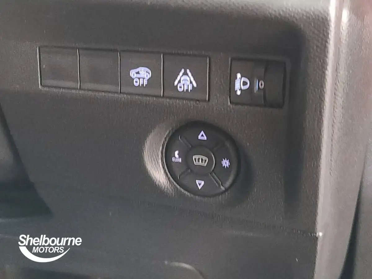 2022-citroen-c4-12-puretech-shine-130ps-big-4