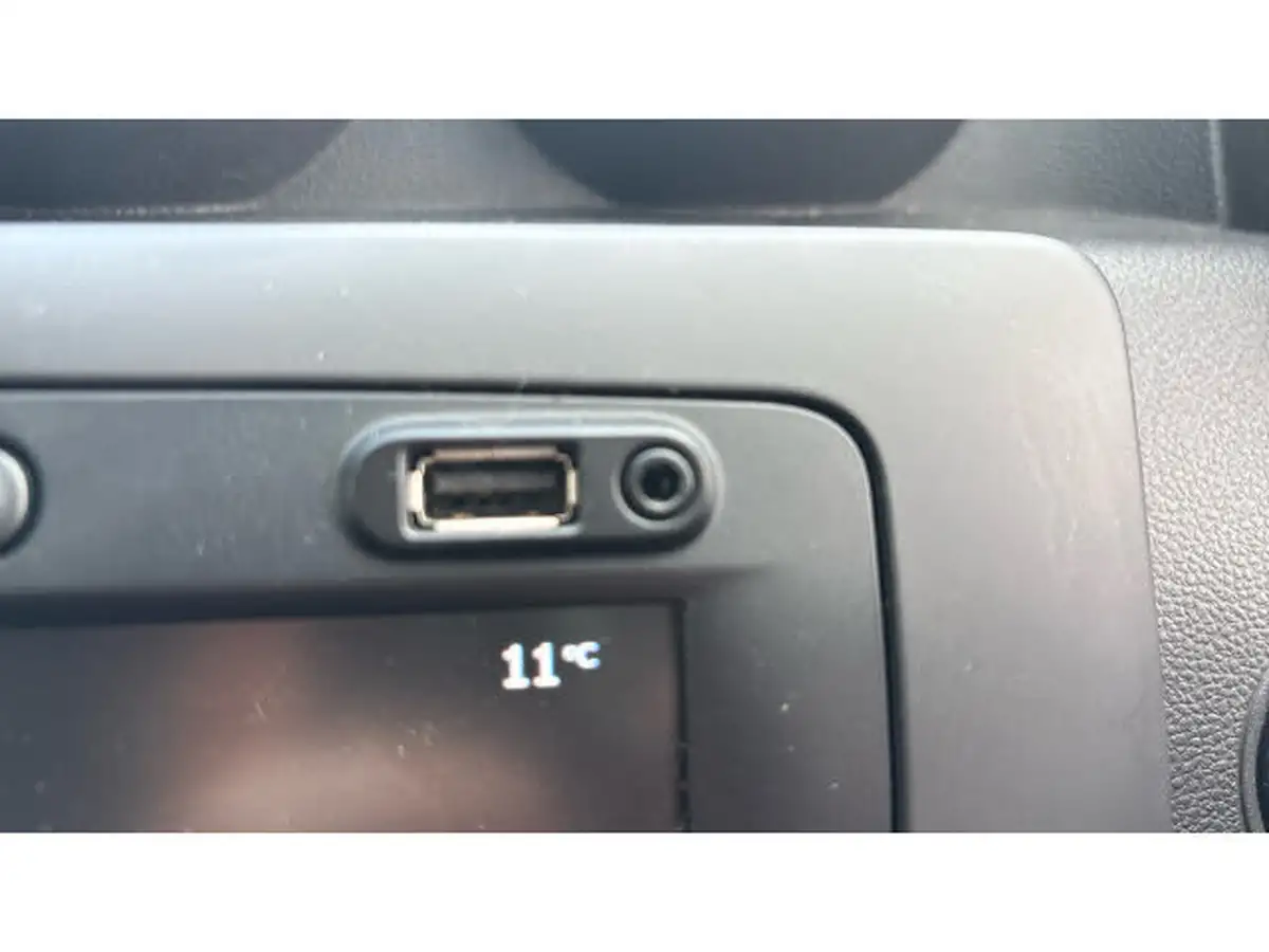 2019-dacia-duster-13-tce-prestige-150bhp-1333cc-big-40
