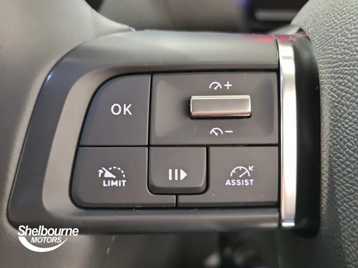 2022-citroen-c4-12-puretech-shine-130ps-big-28