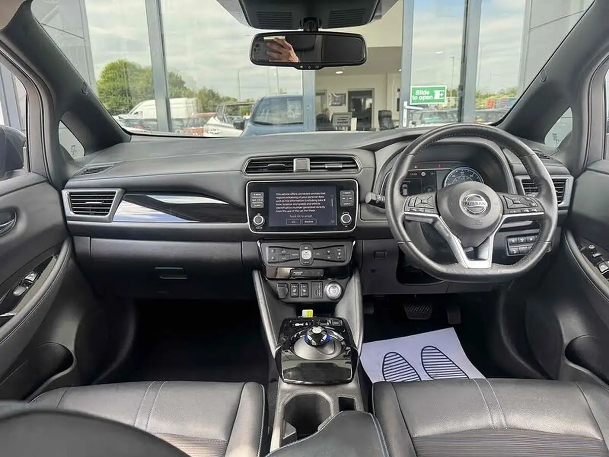 2022-nissan-leaf-e-n-connecta-big-3
