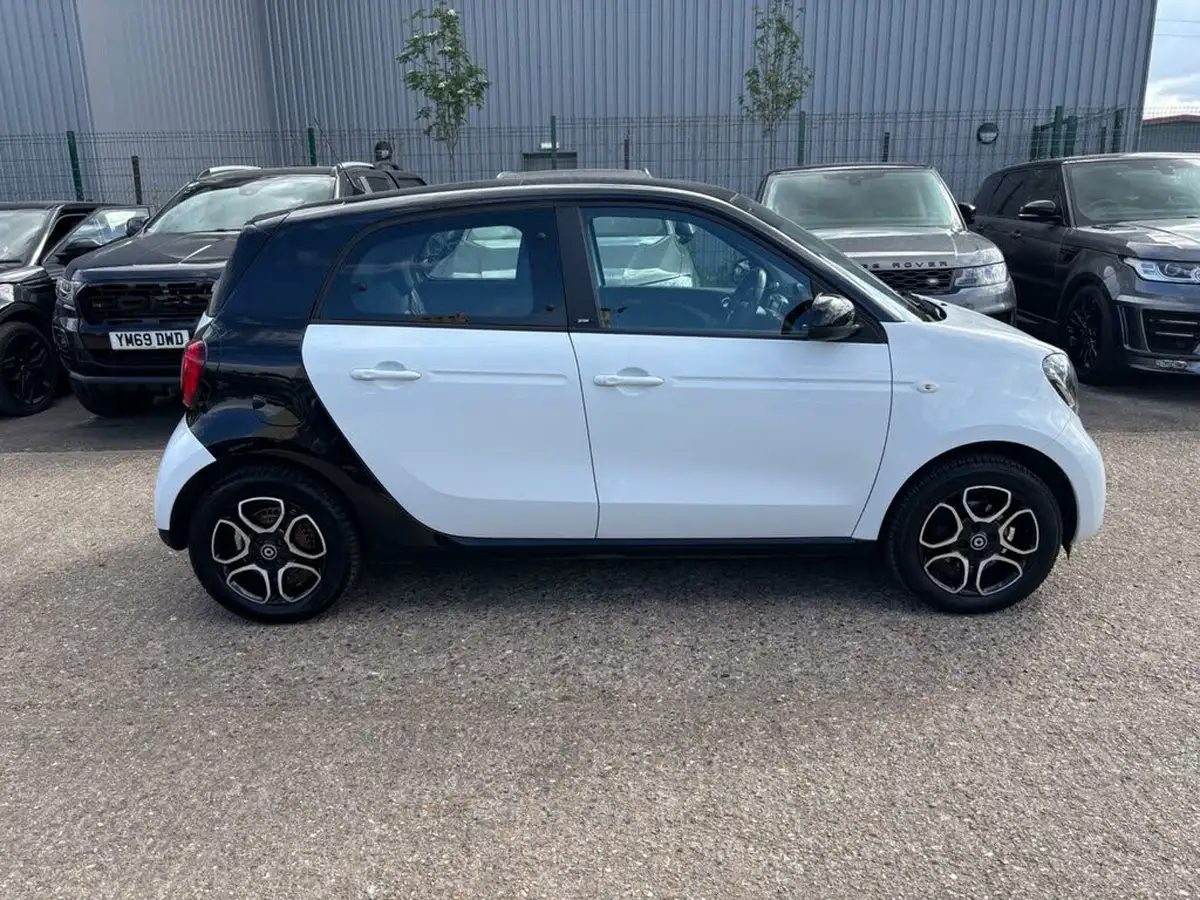 2017-smart-forfour-10-prime-71bhp-premium-plusss-big-9
