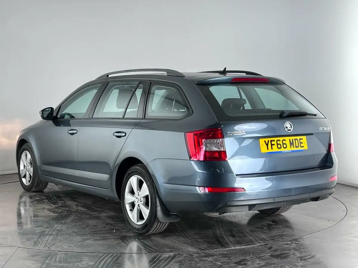 2016-skoda-octavia-14-tsi-se-l-estate-dsg-big-3