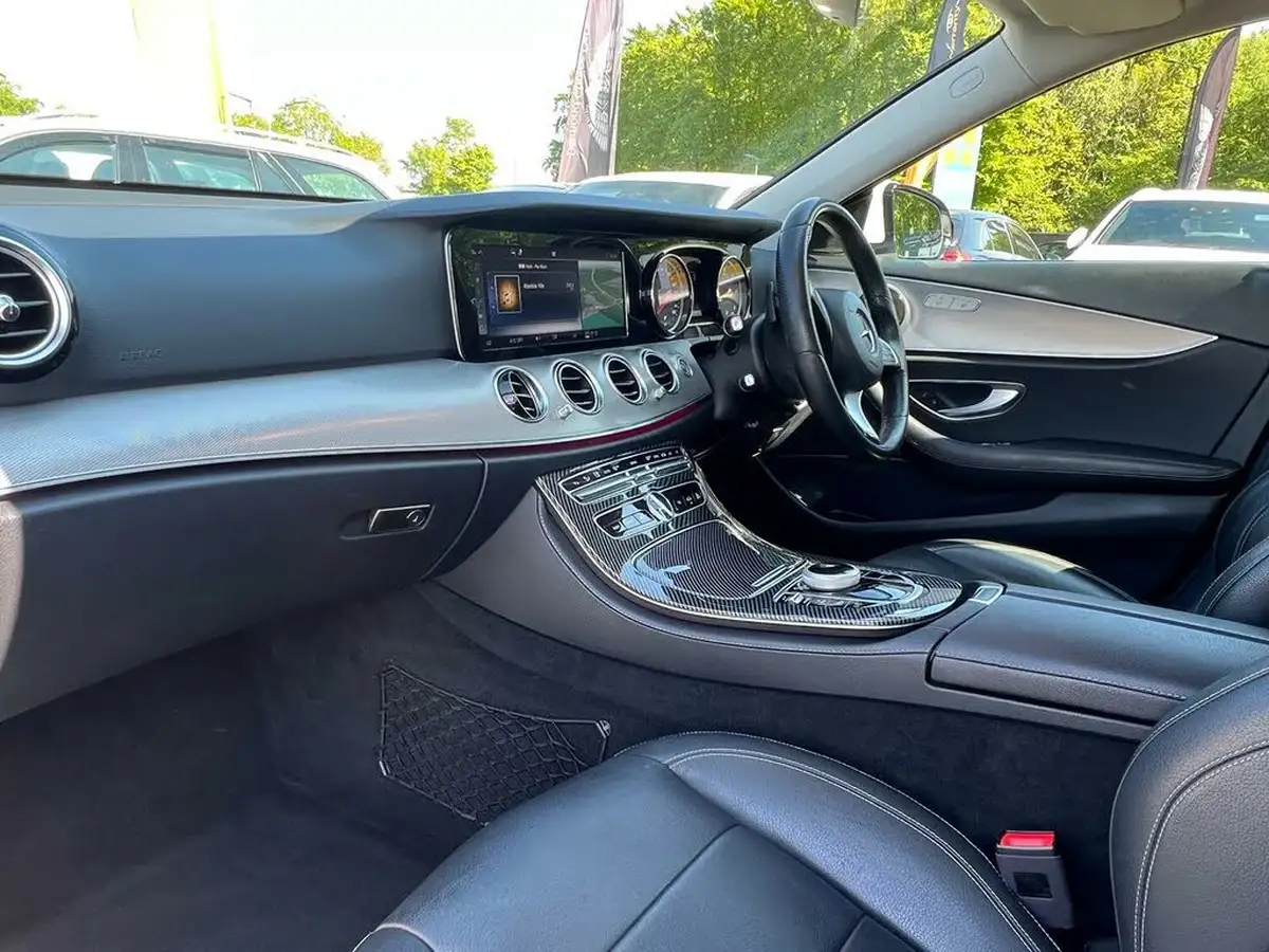 2018-mercedes-benz-e-class-20d-e220d-se-ss-saloon-4d-big-28
