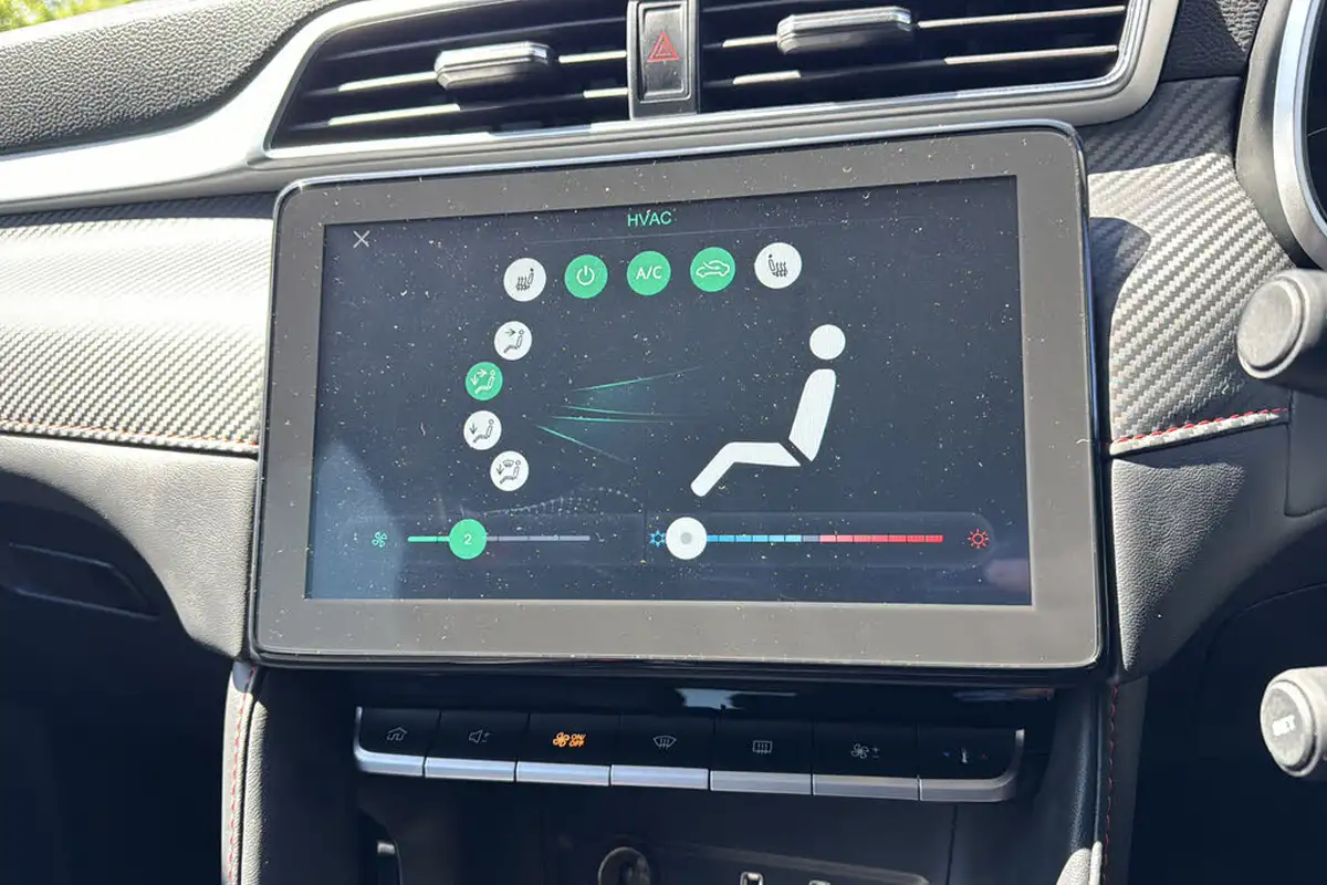 2023-mg-zs-suv-15-vti-tech-exclusive-big-15