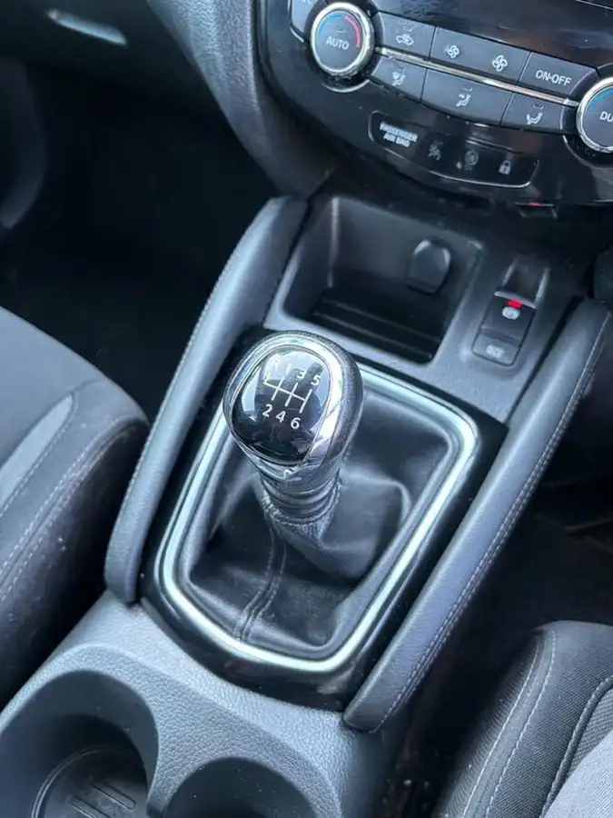2021-nissan-qashqai-13-dig-t-acenta-premium-140ps-big-19