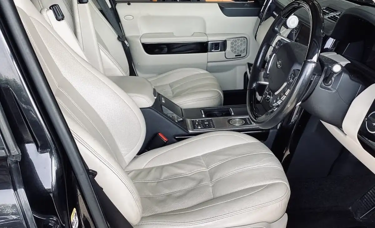2011-land-rover-range-rover-44td-vogue-se-big-4