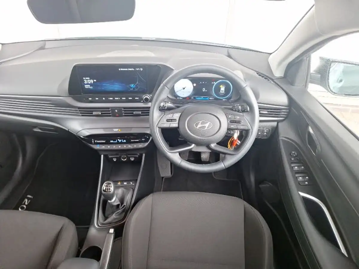 2024-hyundai-i20-10-t-gdi-premium-big-6
