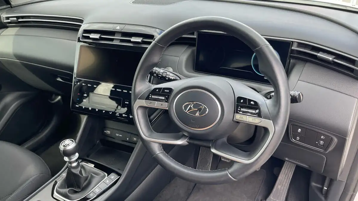 2022-hyundai-tucson-16-t-gdi-premium-150ps-big-8