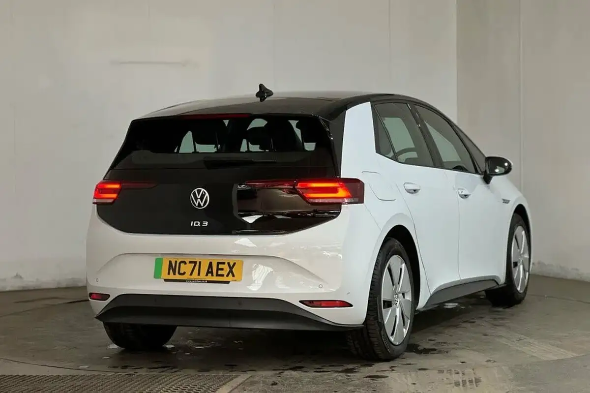 2022-volkswagen-id3-e-life-204ps-58kwh-pro-performance-big-23