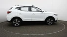 2021-mg-zs-suv-e-exclusive-ev-small-49