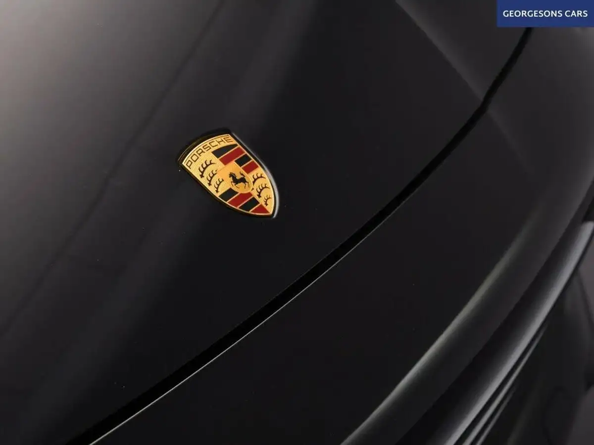 2022-porsche-cayenne-30-v6-e-hybrid-station-wagon-big-46