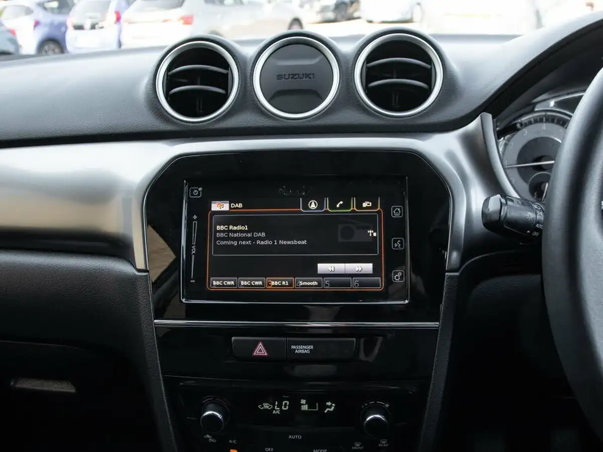 2021-suzuki-vitara-14-boosterjet-sz-t-big-22