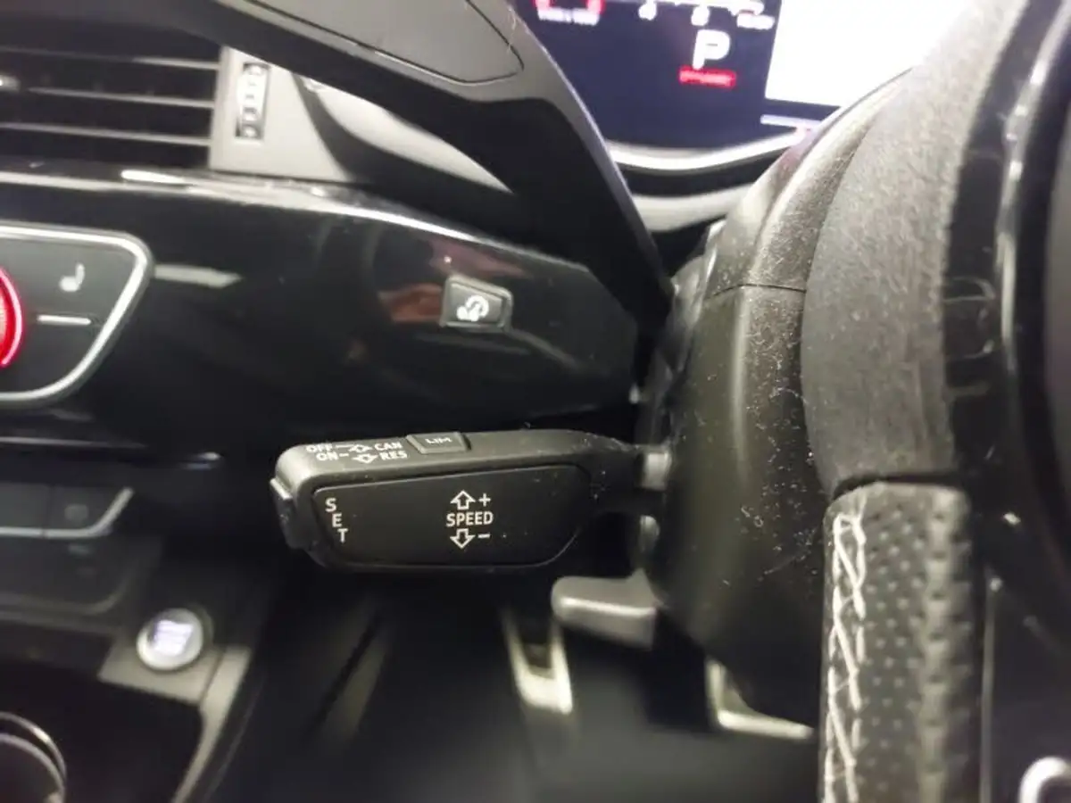 2021-audi-a4-20-35-tfsi-black-edition-s-tronic-big-14