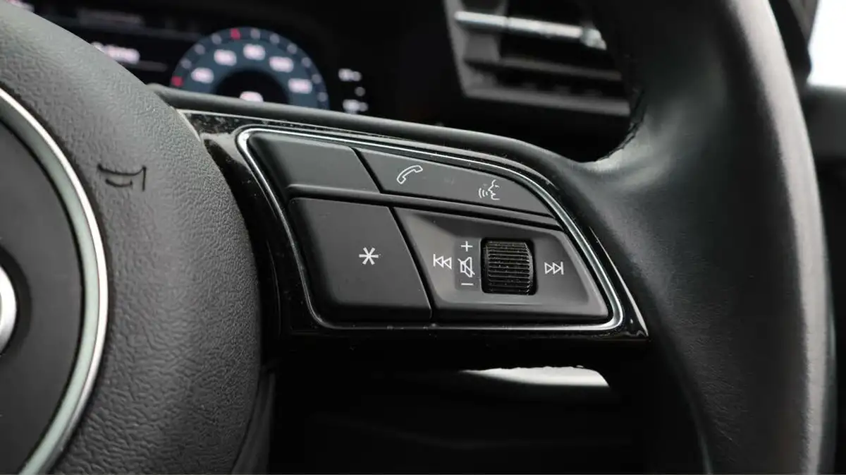 2021-audi-a3-15-35-tfsi-technik-s-tronic-big-25