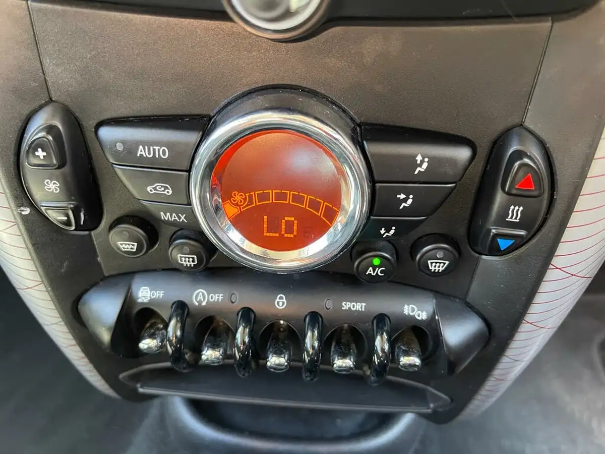 2016-mini-countryman-16-cooper-park-lane-edition-ss-big-40