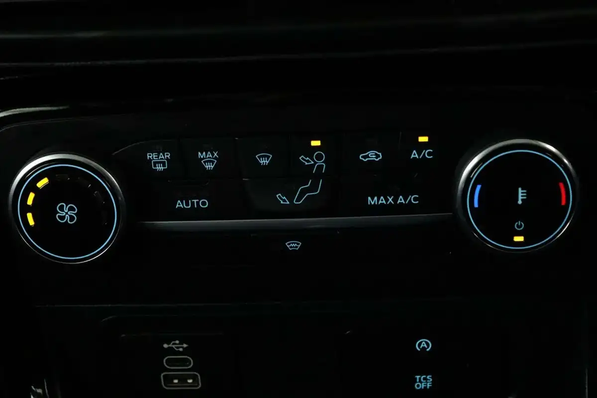 2022-ford-ecosport-10t-st-line-140ps-big-19