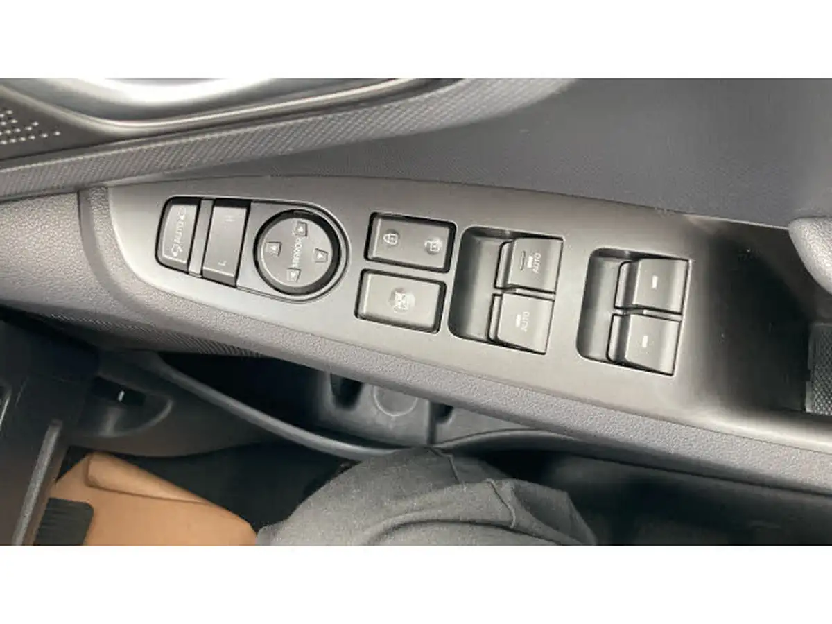2021-hyundai-ioniq-16-gdi-premium-hybrid-big-37