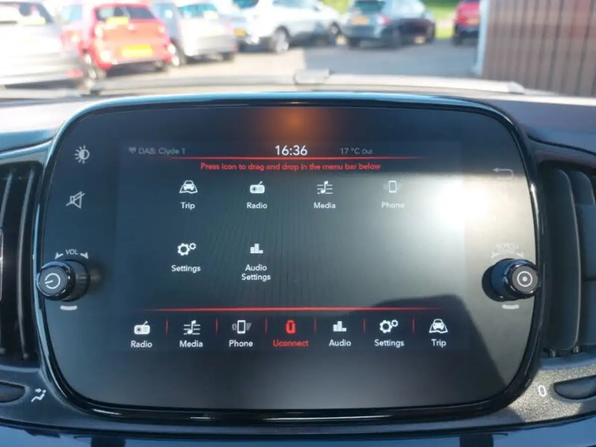 2021-fiat-500-10-dolcevita-big-9