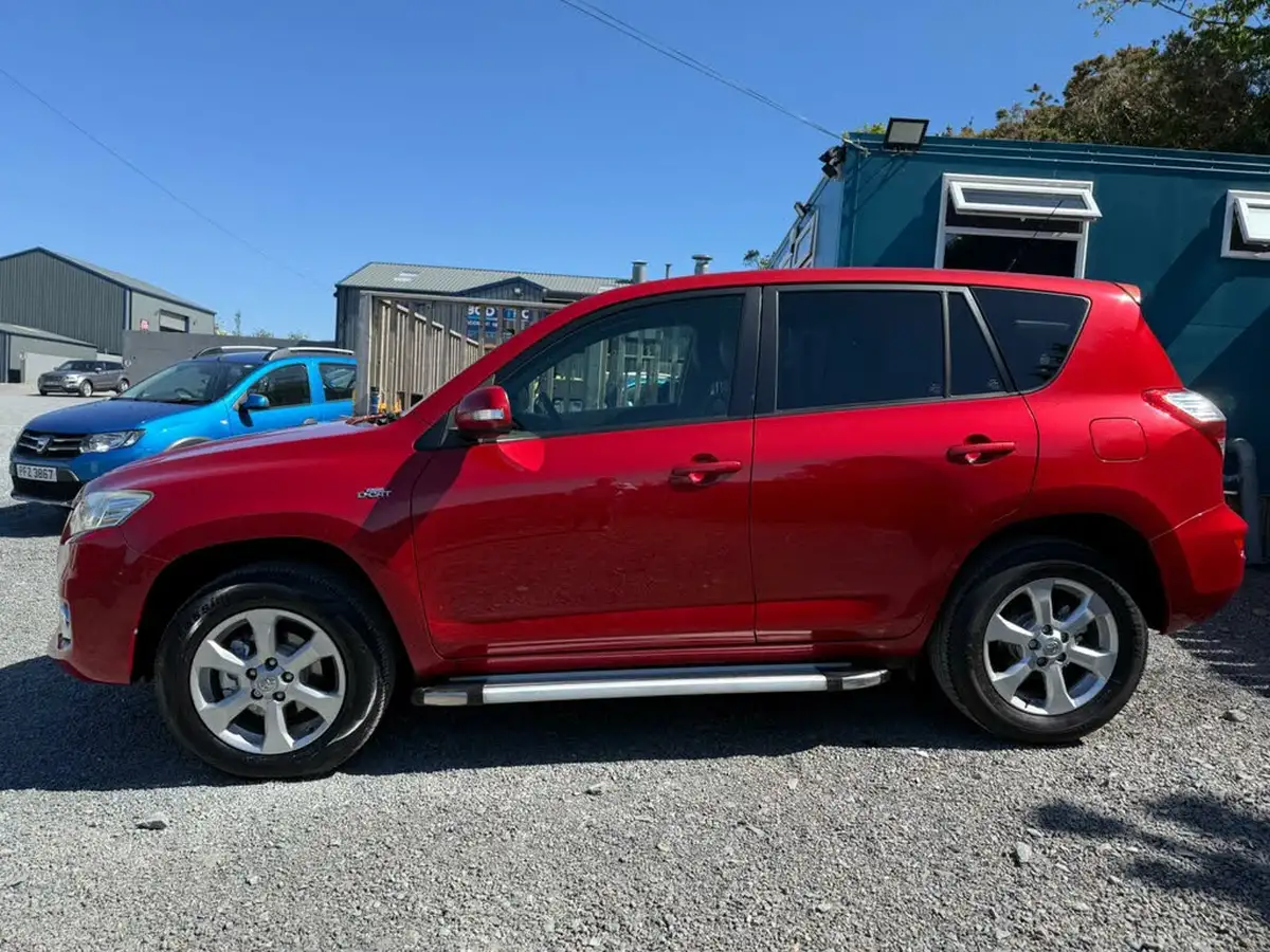 2012-toyota-rav4-22td-xt-r-22d-cat-150bhpawd-auto-big-21