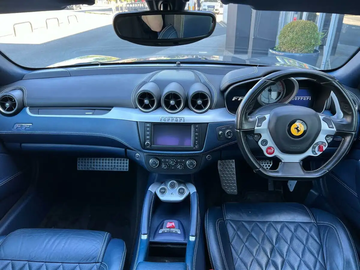 2012-ferrari-ff-63-big-9