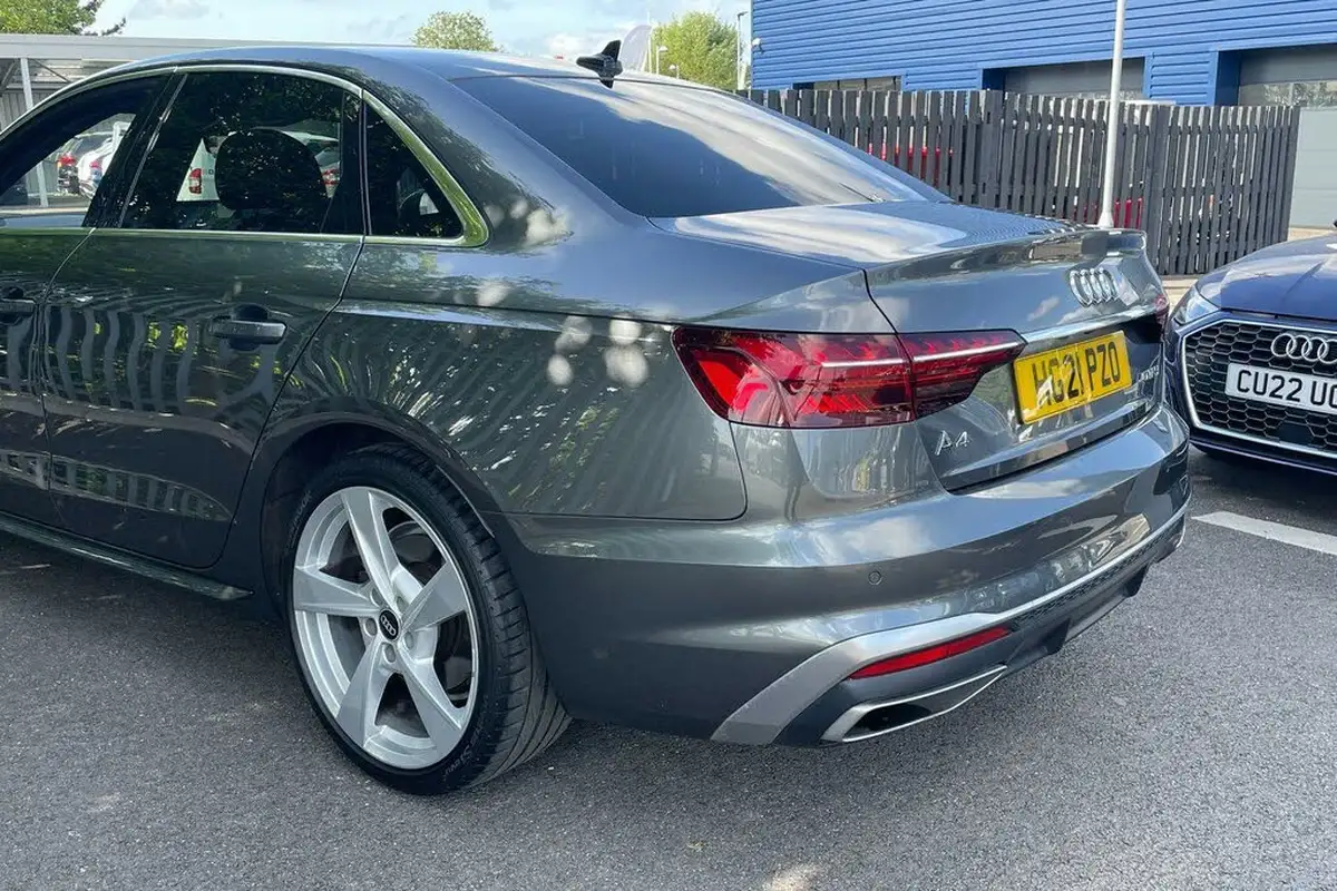2021-audi-a4-20-40-tfsi-s-line-204ps-big-15
