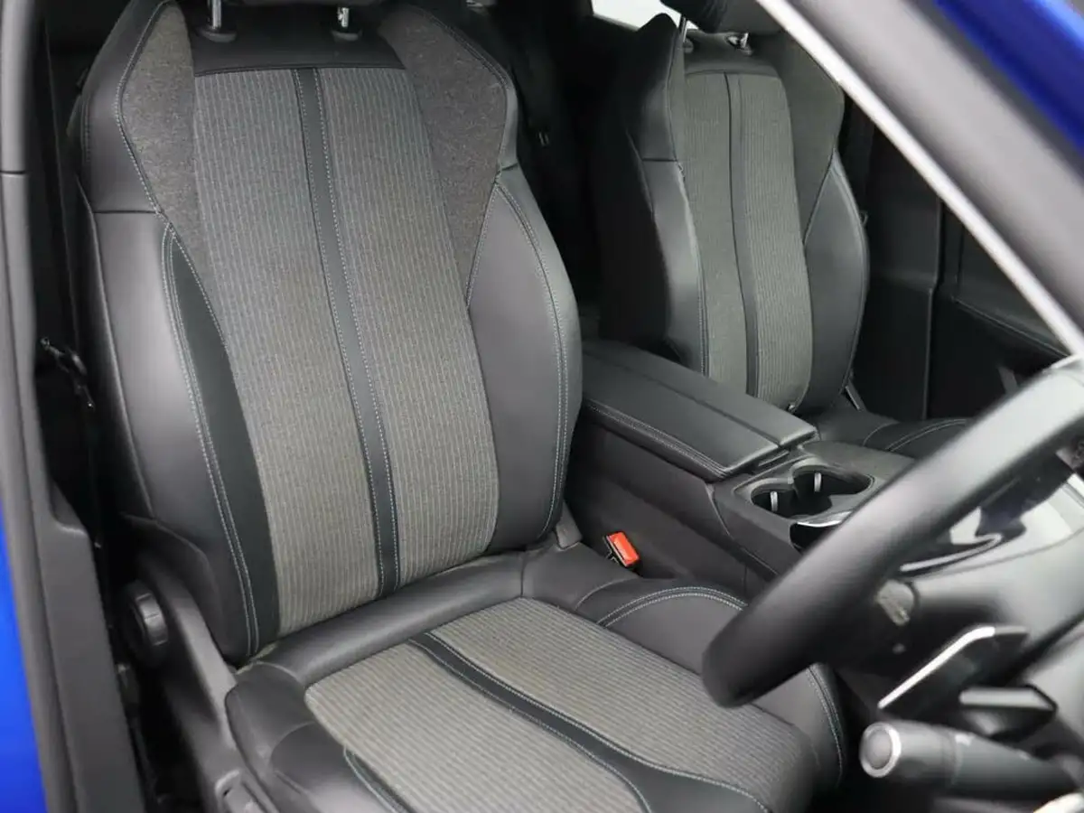 2021-peugeot-3008-suv-16-puretech-allure-premium-225bhp-hybrid-big-9