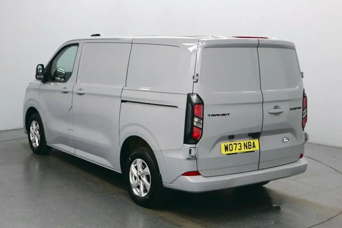 2023-ford-transit-custom-20tdci-320-l1h1-limited-136pseu6e-panel-van-1996cc-auto-big-5