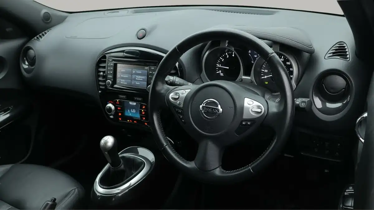 2019-nissan-juke-16-tekna-112ps-ss-big-9
