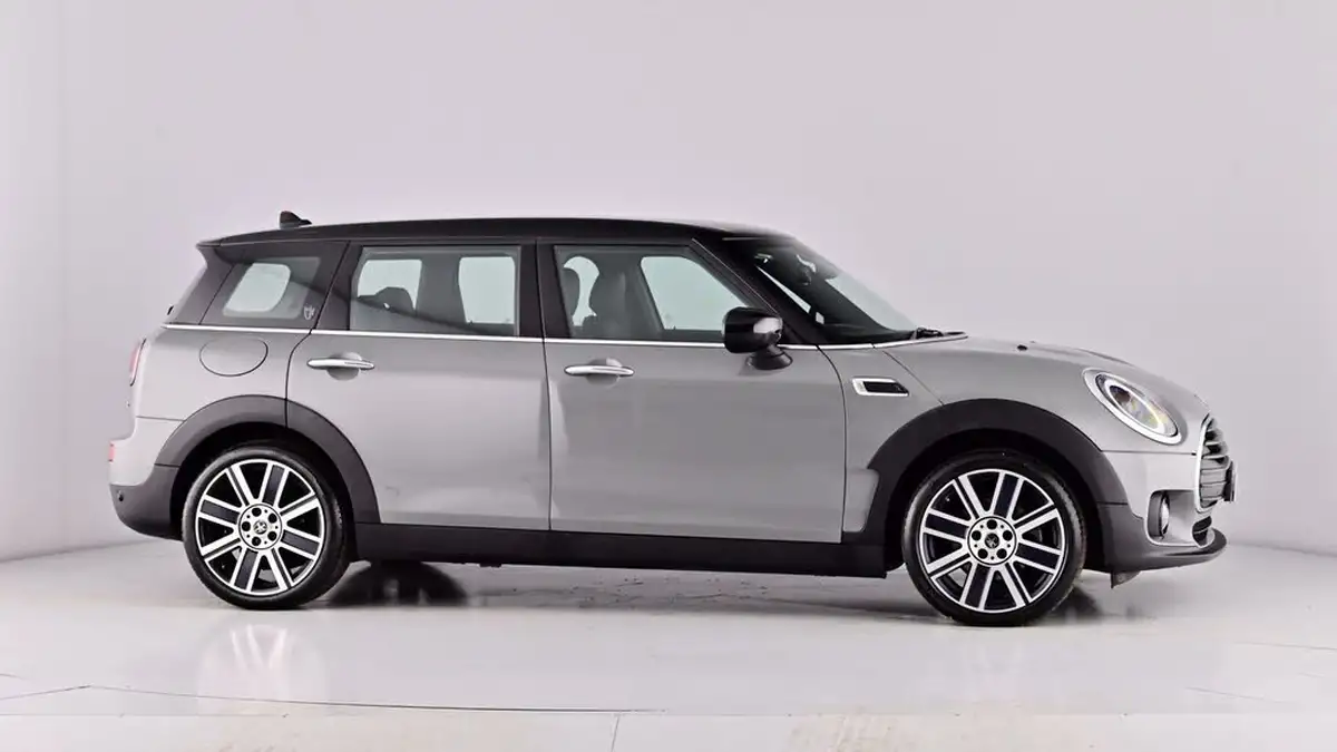 2022-mini-clubman-15-cooper-sport-auto-big-75