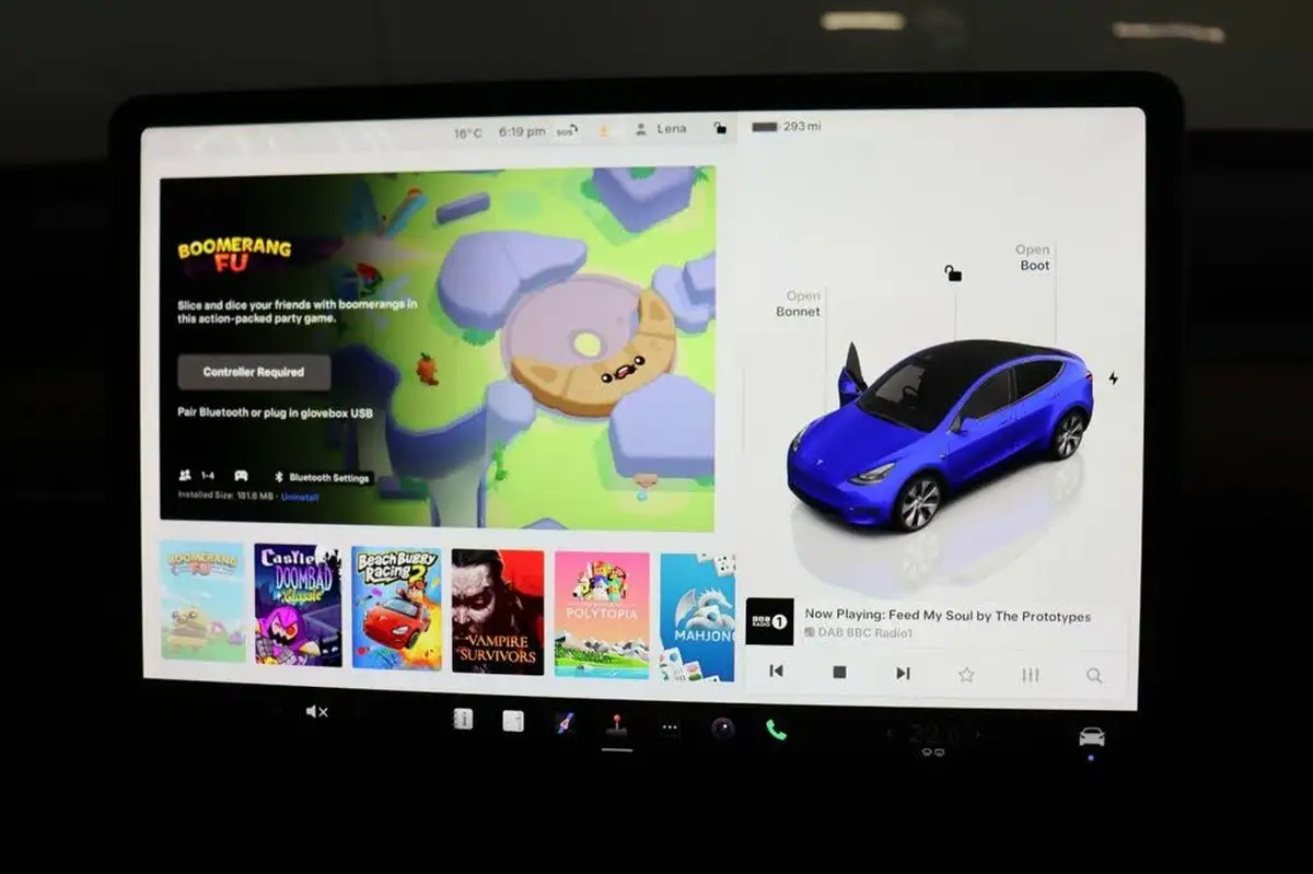 2022-tesla-model-y-e-long-range-big-1