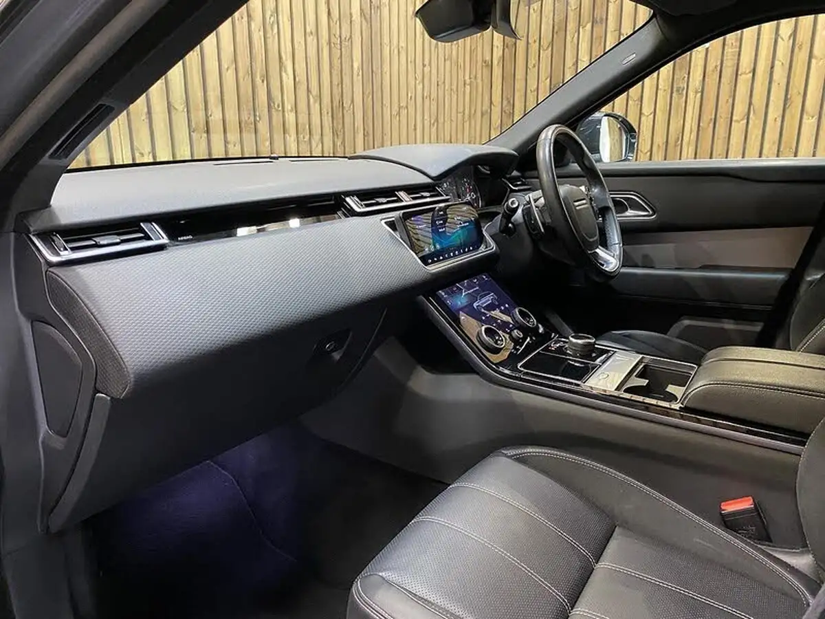 2019-land-rover-range-rover-velar-20-d180-r-dynamic-s-big-45