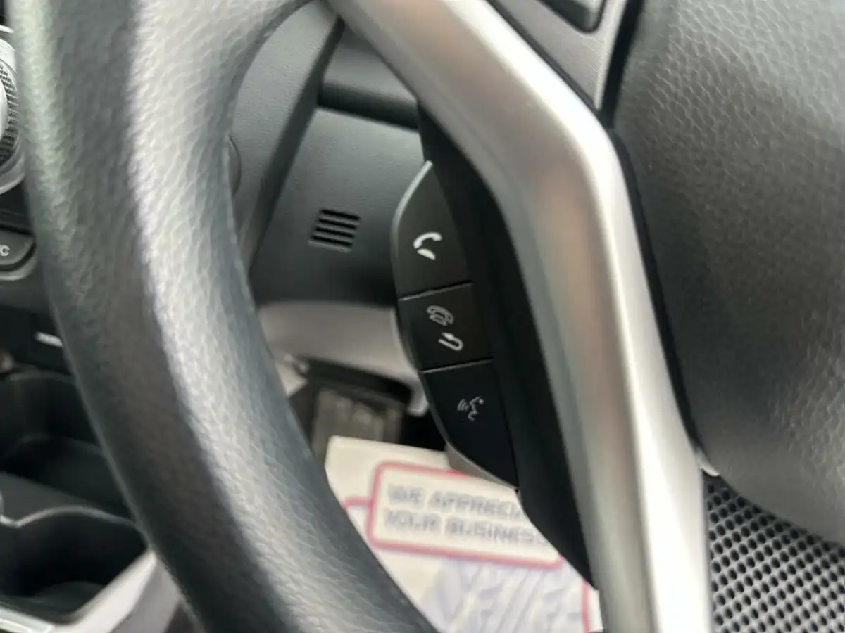 2015-honda-jazz-13-i-vtec-se-cvt-big-22