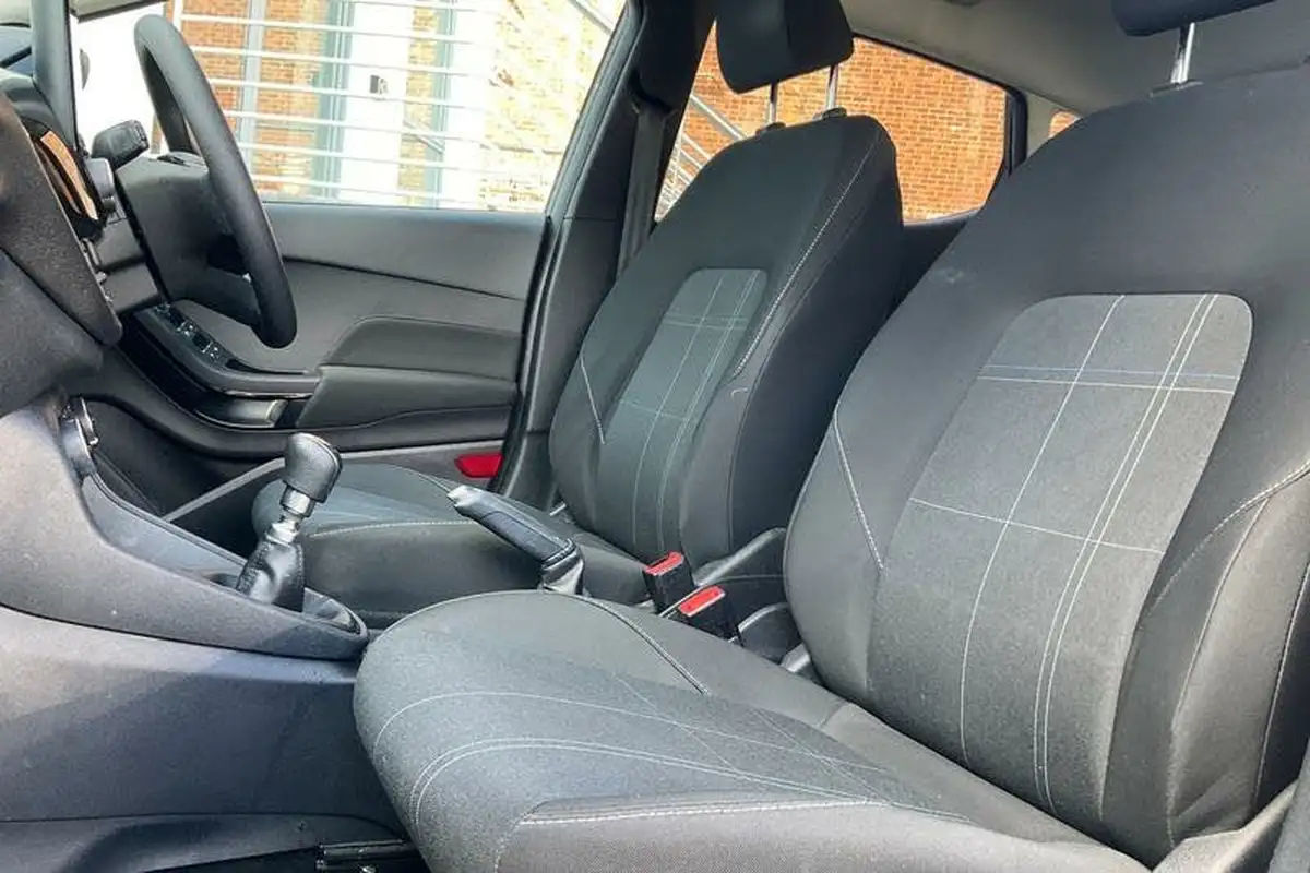 2020-ford-fiesta-10t-trend-95ps-5d-big-18