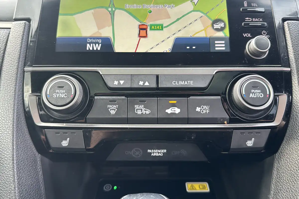 2022-honda-civic-10-vtec-turbo-ex-cvt-big-33