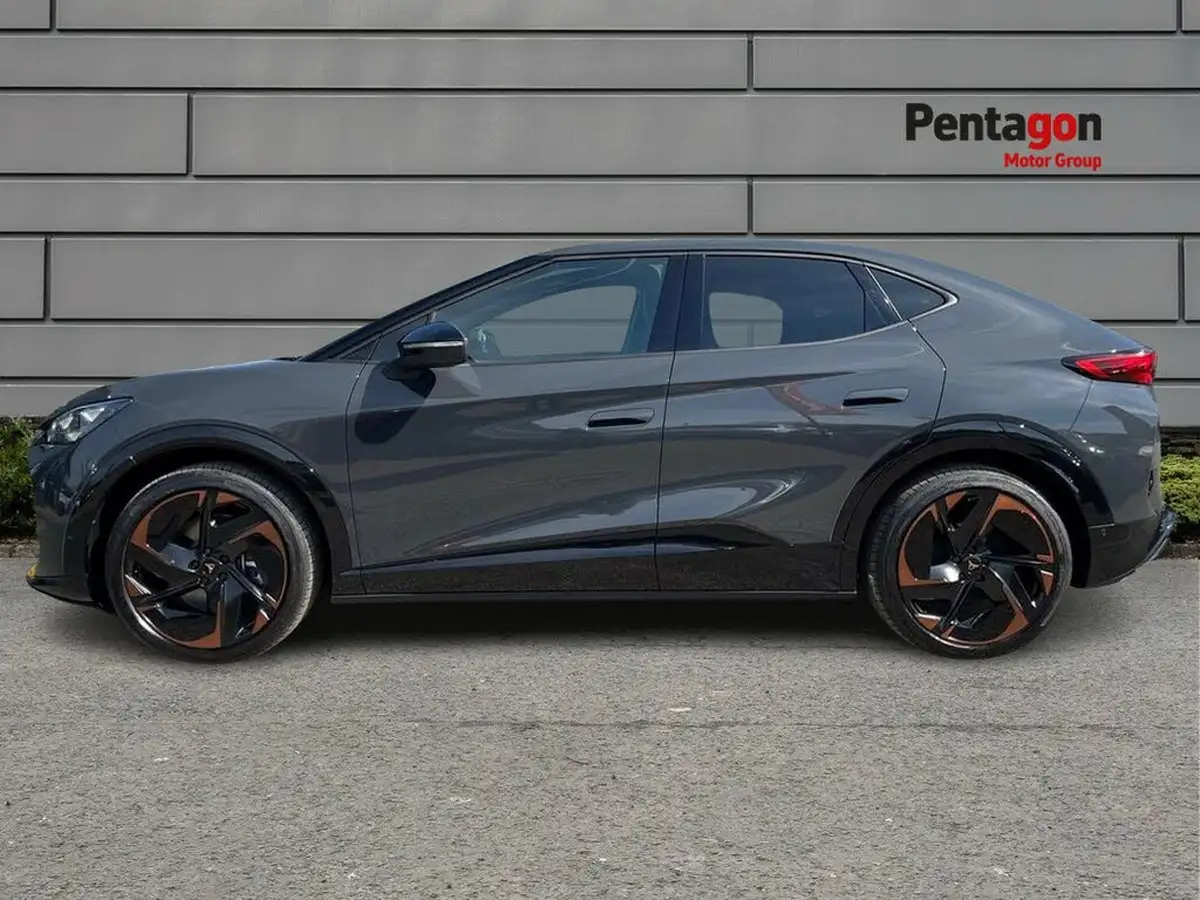 2025-cupra-tavascan-e-vz1-big-12