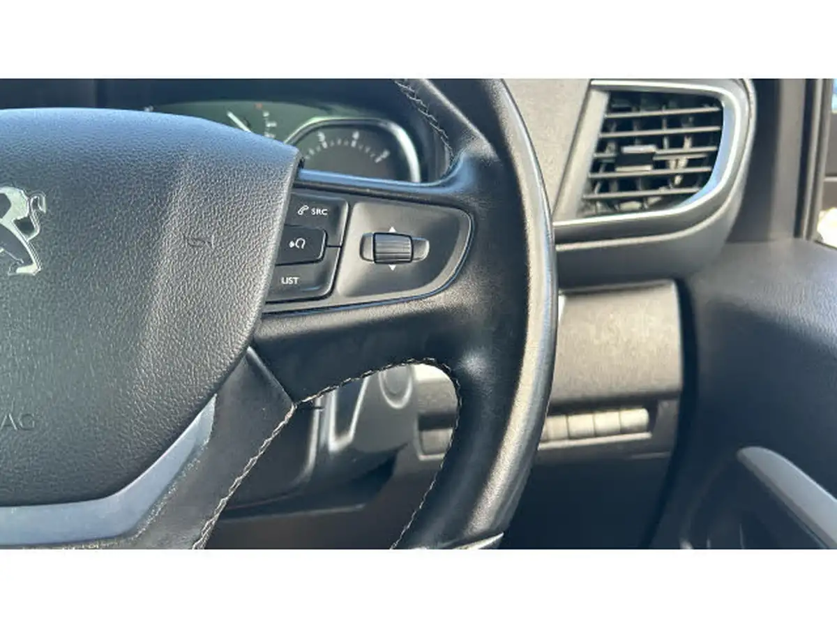 2018-peugeot-traveller-20-bluehdi-business-vip-20bluehdi-150ps-standardss-big-22