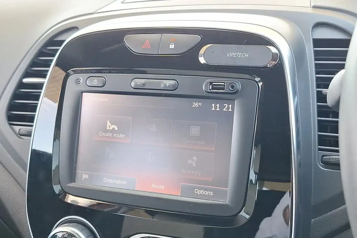 2018-renault-captur-15dci-iconic-big-33