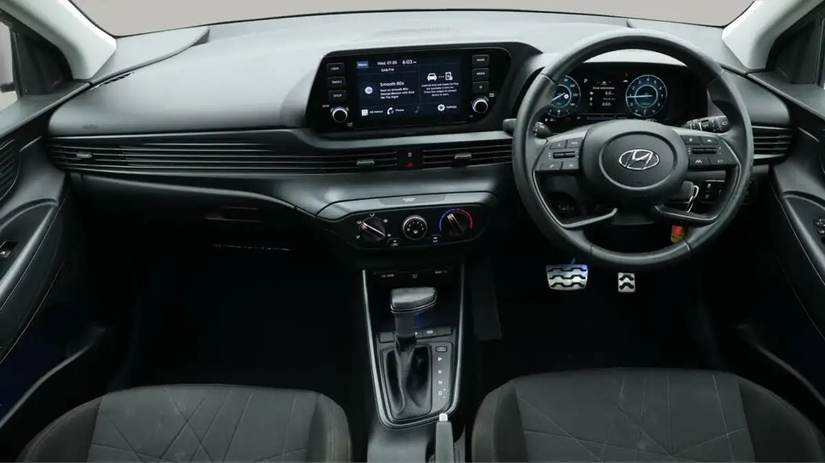 2022-hyundai-bayon-10-t-gdi-se-connect-dct-big-13