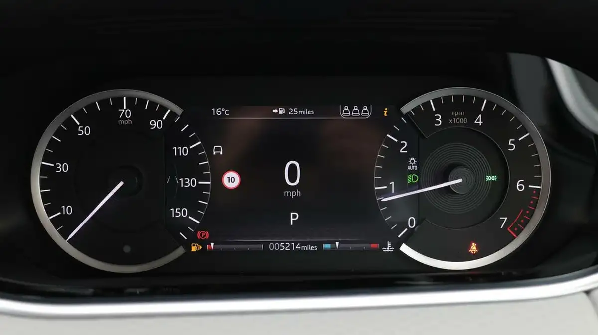 2020-land-rover-range-rover-evoque-20-p200-s-200bhp-big-10