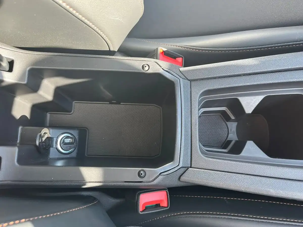 2022-cupra-formentor-14-e-hybrid-vz1-big-20