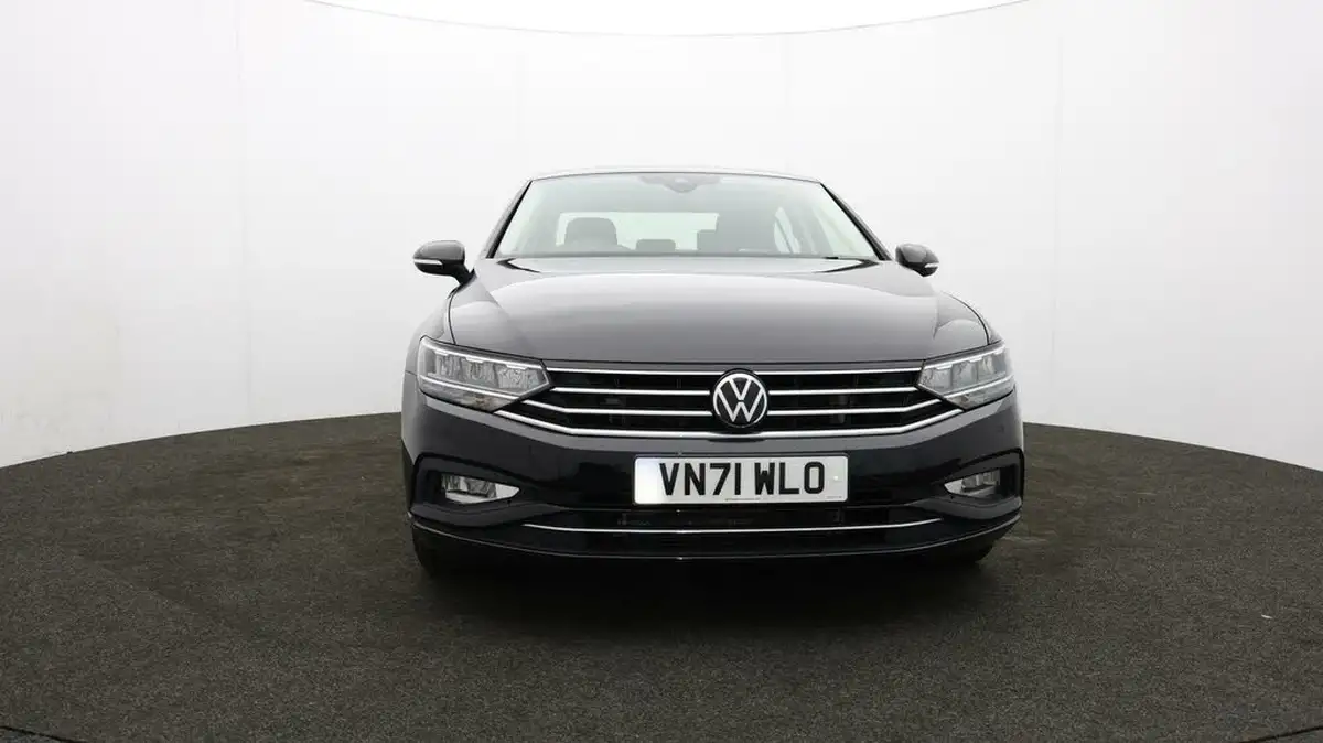 2021-volkswagen-passat-20tdi-se-nav-150ps-saloon-4d-dsg-big-51