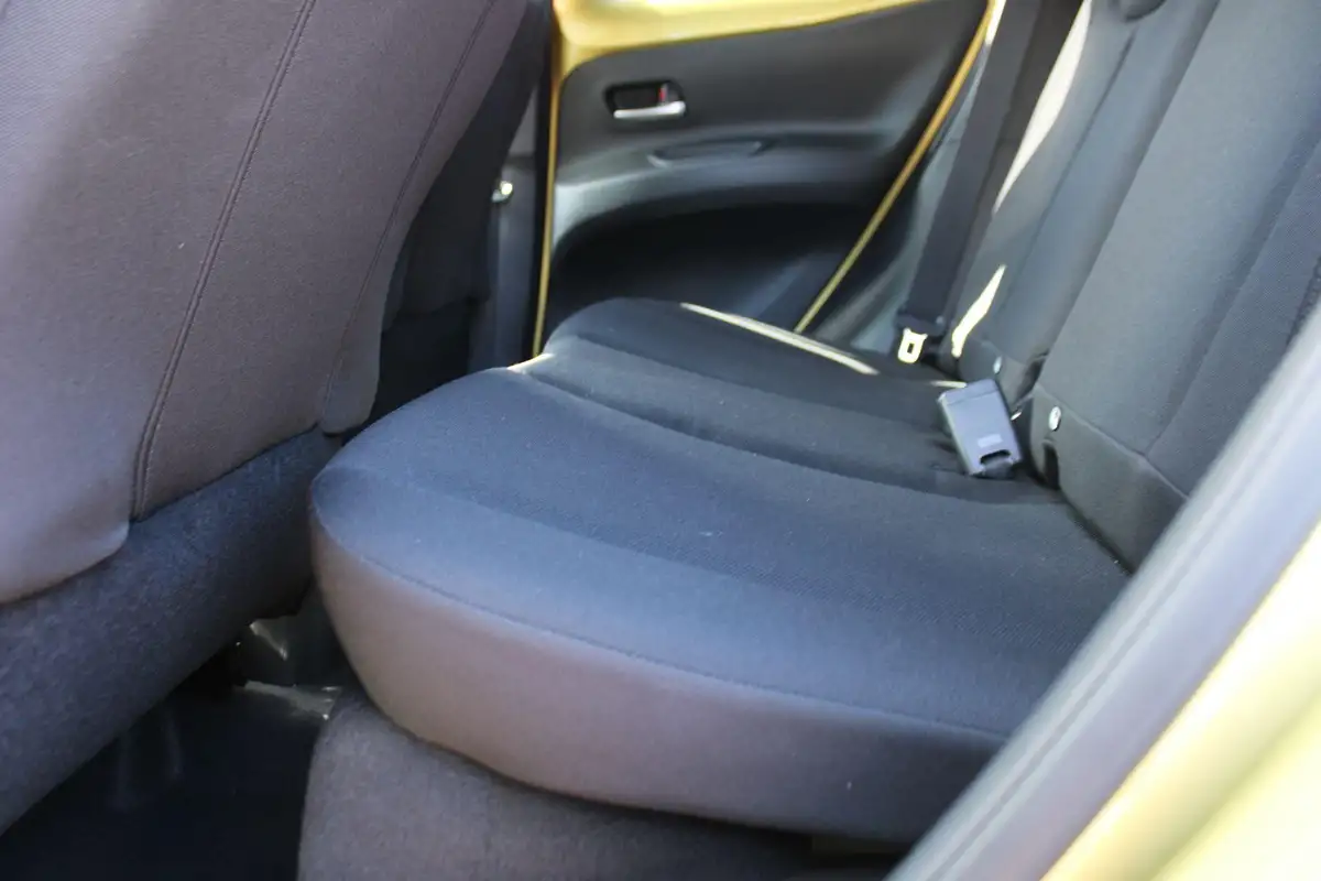 2023-toyota-aygo-x-10-vvt-i-edge-cvt-big-15